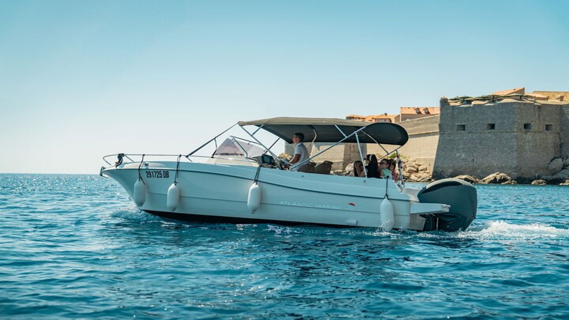 Dubrovnik Private Speedboat Tour to Elaphite Islands with Drinks