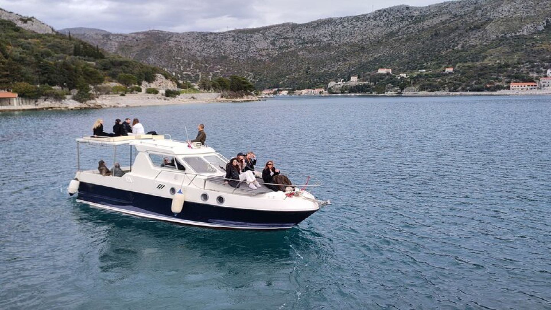 Blue Cave and caves Discovery Dubrovnik - Group Tour by Boat 