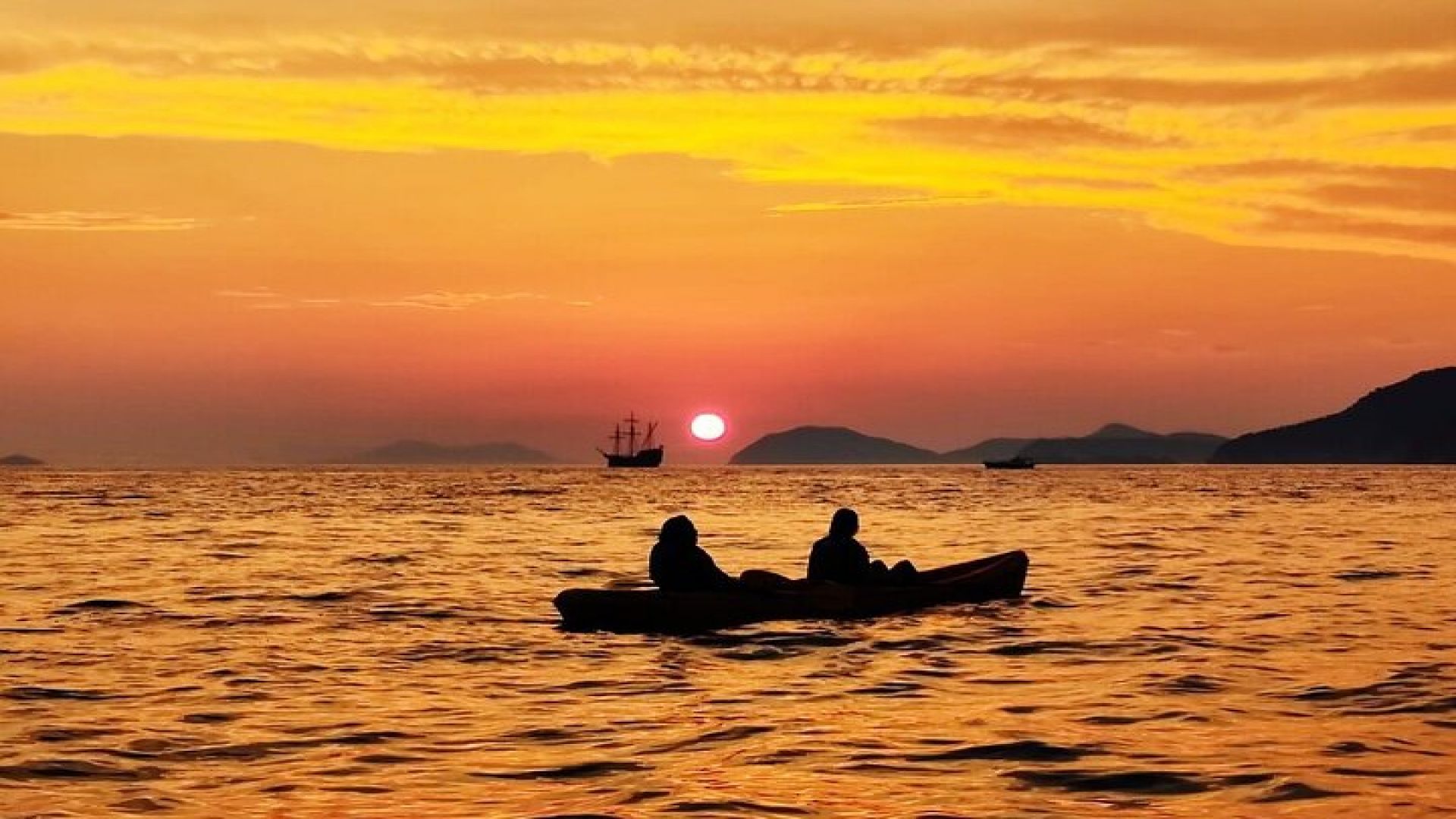 Sunset Sea Kayaking and Wine Dubrovnik