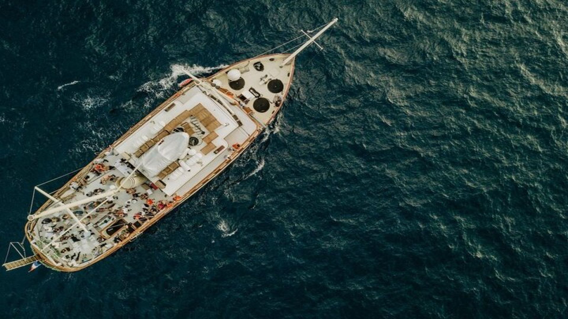 Split Sunset Cruise With Live Music