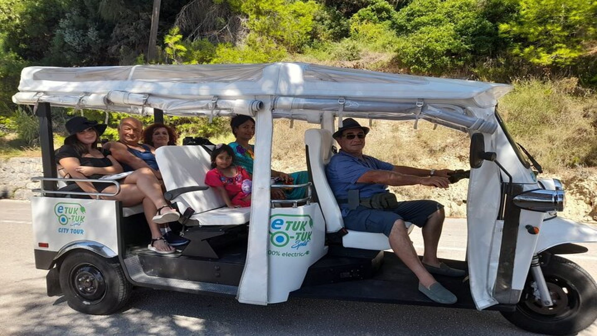 Split Tour by Electric Tuk-Tuk: Top City Highlights