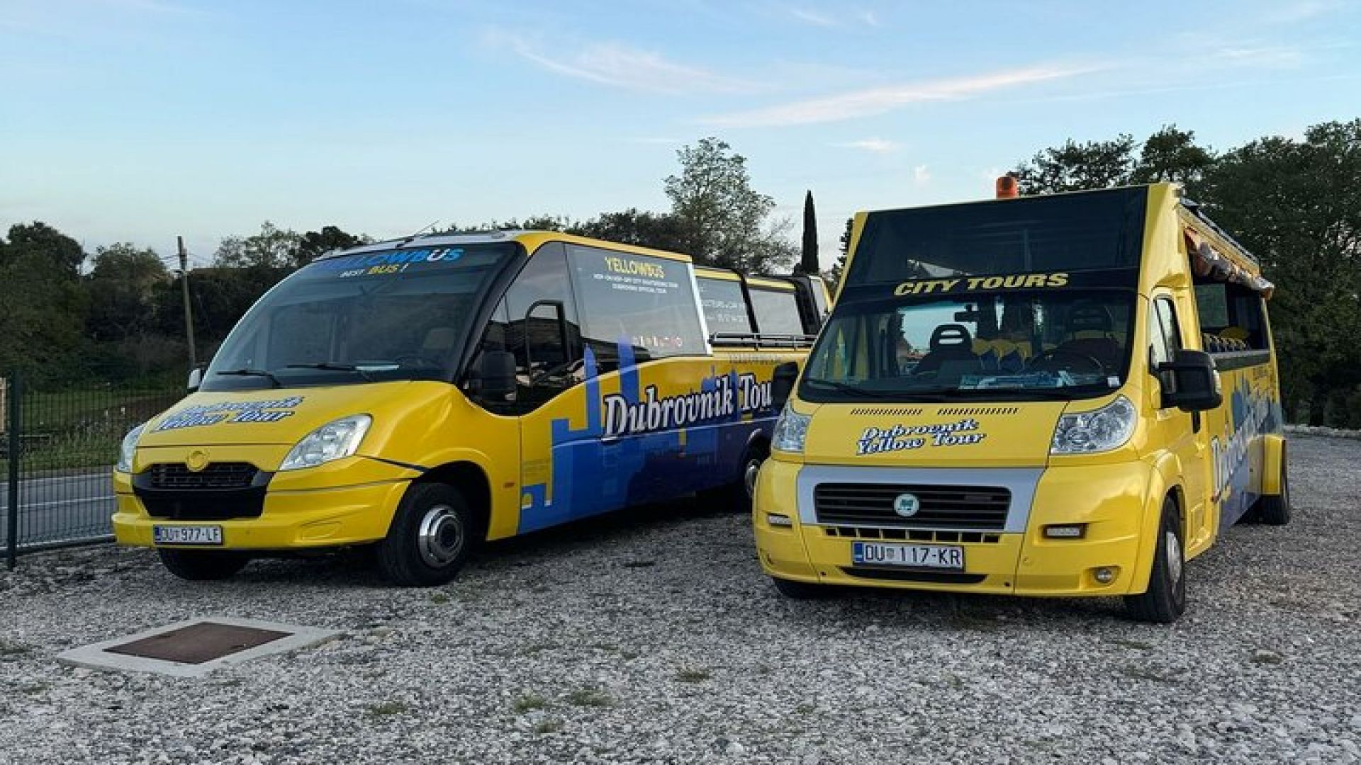 Hop-On Hop-Off Yellow Cabrio Tour: Discover Dubrovnik in 1.5 hour