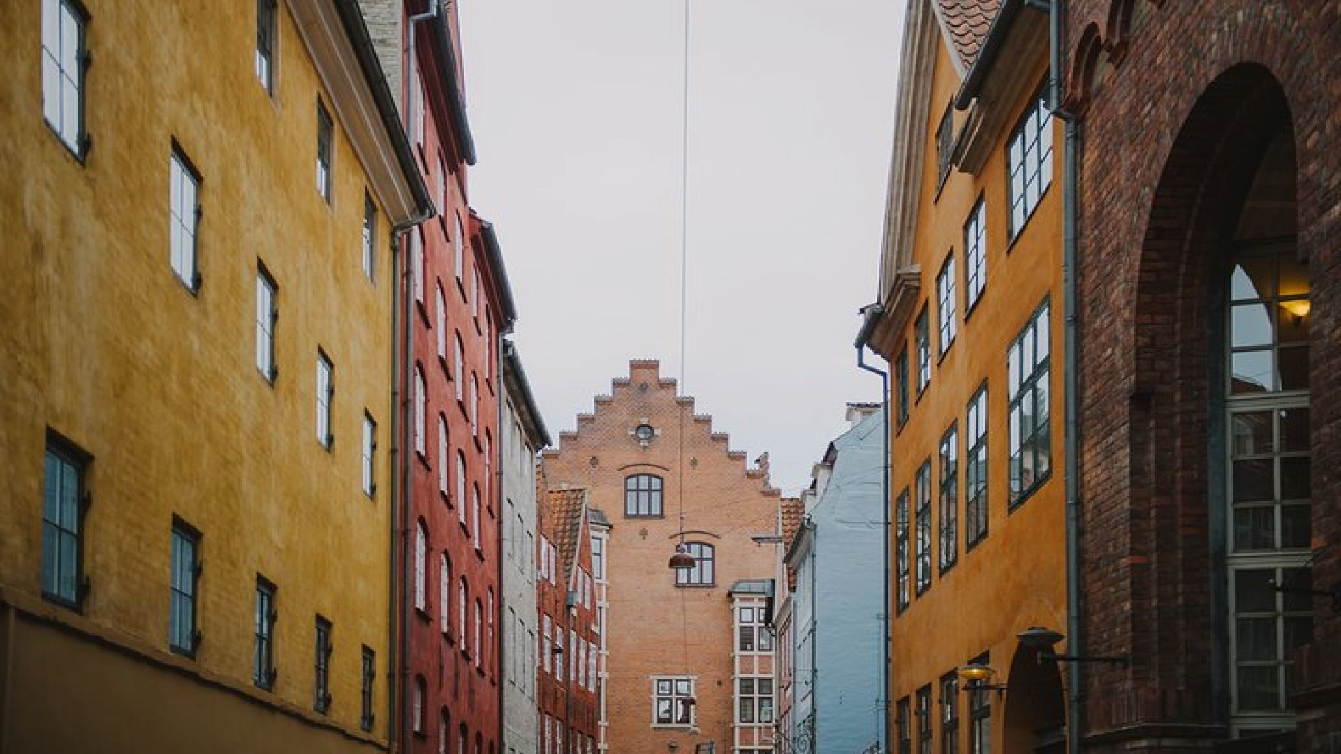 Copenhagen Walking Tour: Highlights and Hygge w/Lunch