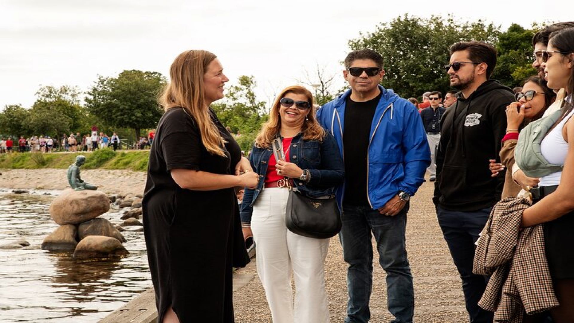 Copenhagen Highlights: Small Group Walking Tour - Max 10 people