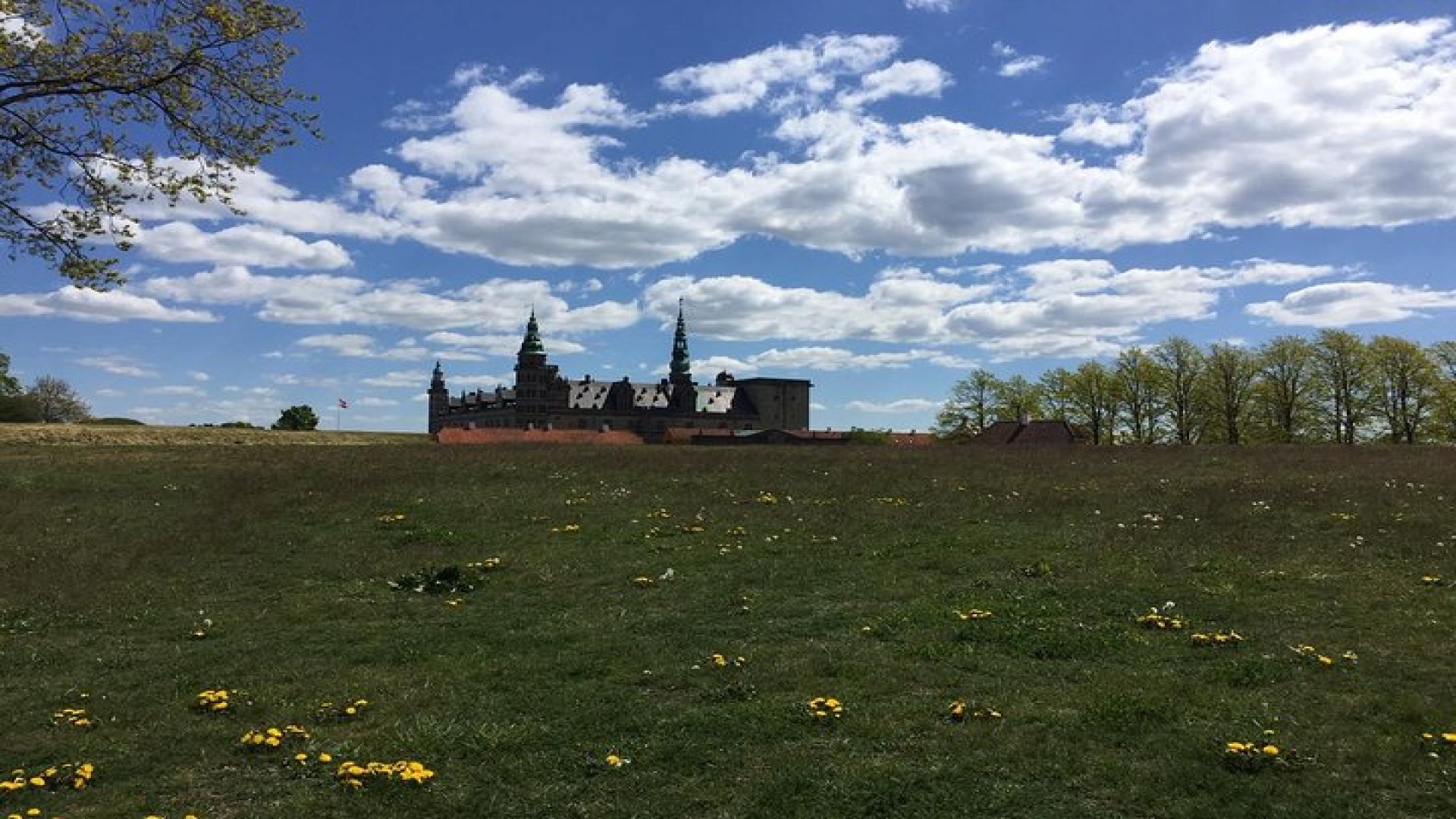 Kronborg (Hamlet Castle) & Frederiksborg Castles: PRIVATE TOUR