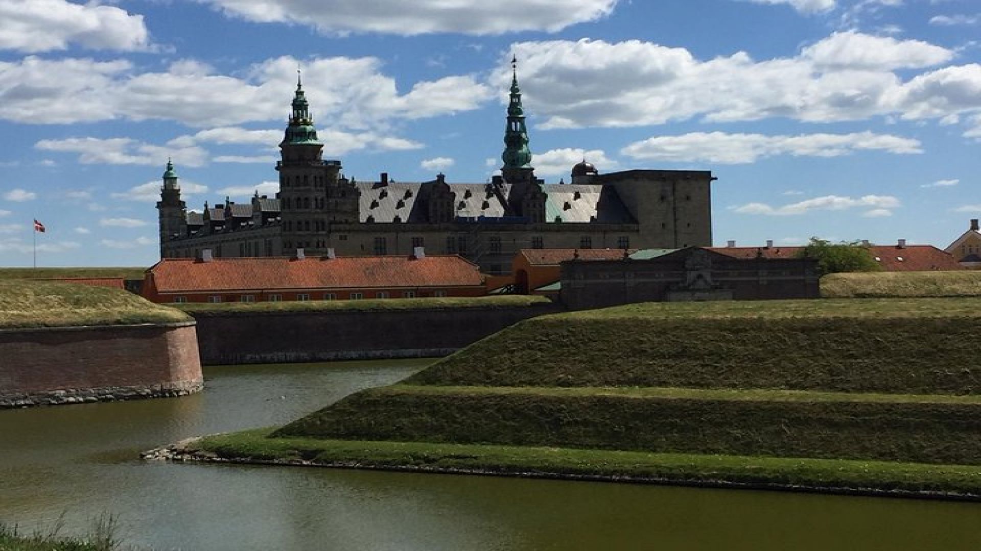 Kronborg (Hamlet Castle) & Frederiksborg Castles: PRIVATE TOUR