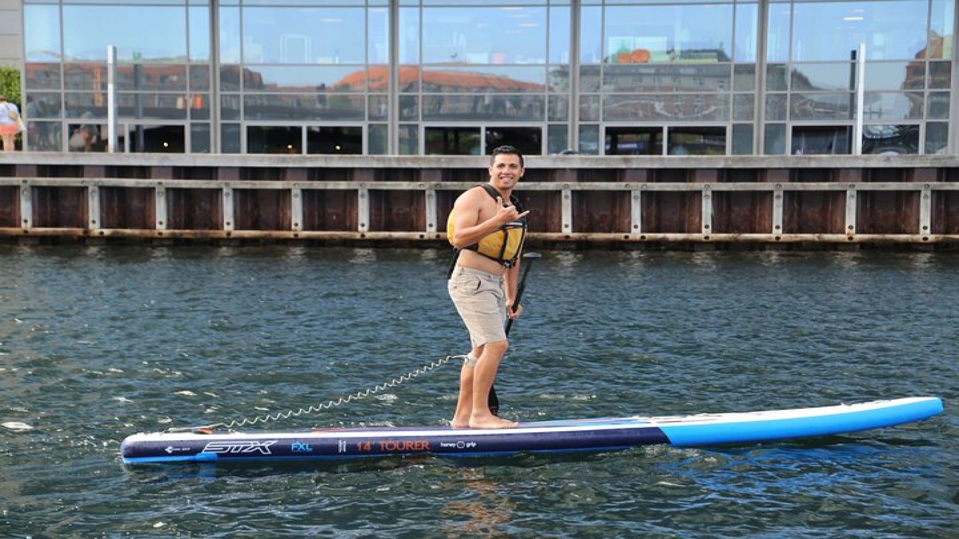 Rental Stand Up Paddleboard at Kalvebod Bolge