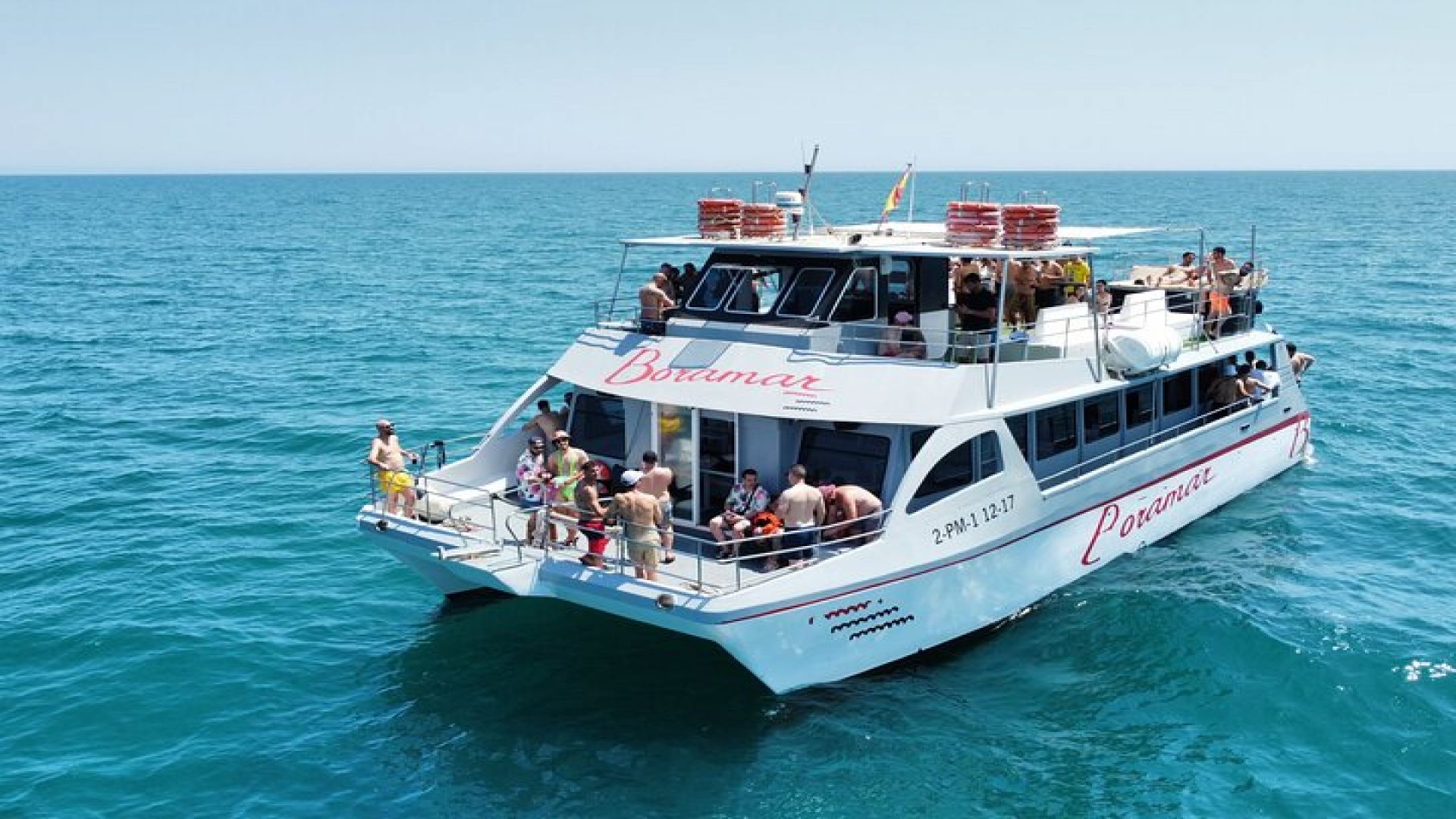 Carved Cova Tour with Wine Glass