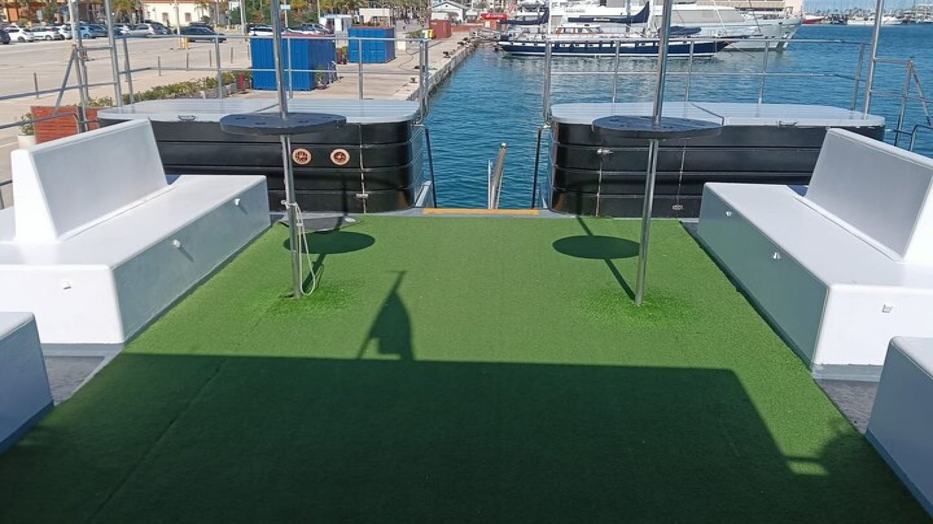 Carved Cova Tour with Wine Glass