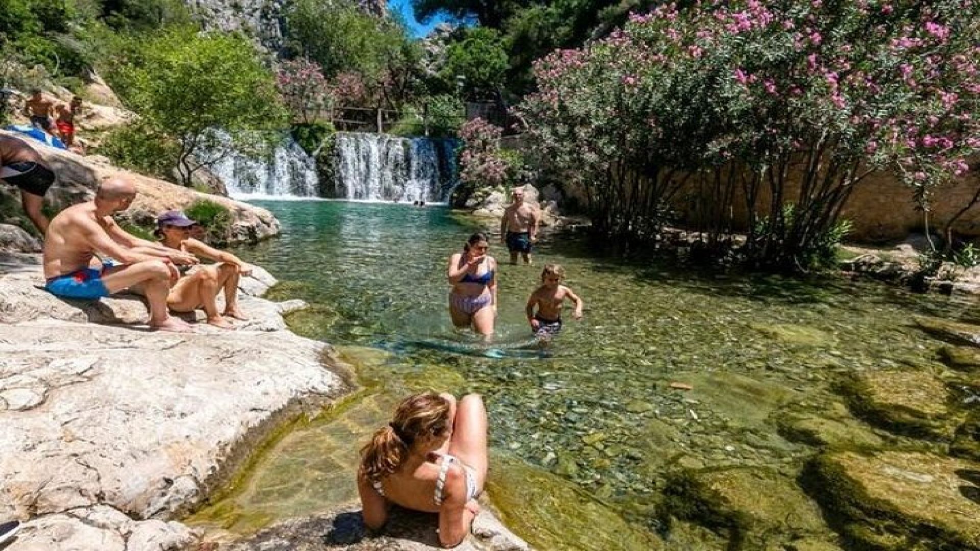 Private Algar Fountain Tour from Alicante and Benidorm