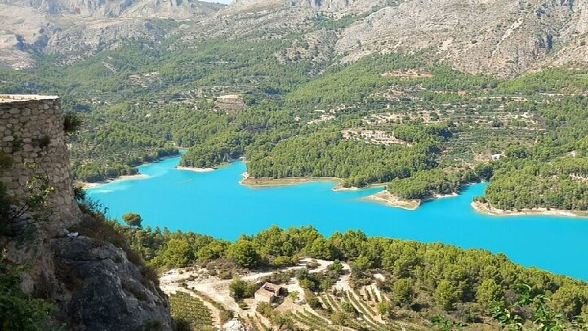 Alicante and Benidorm: Guadalest Castle Tour including Transfer