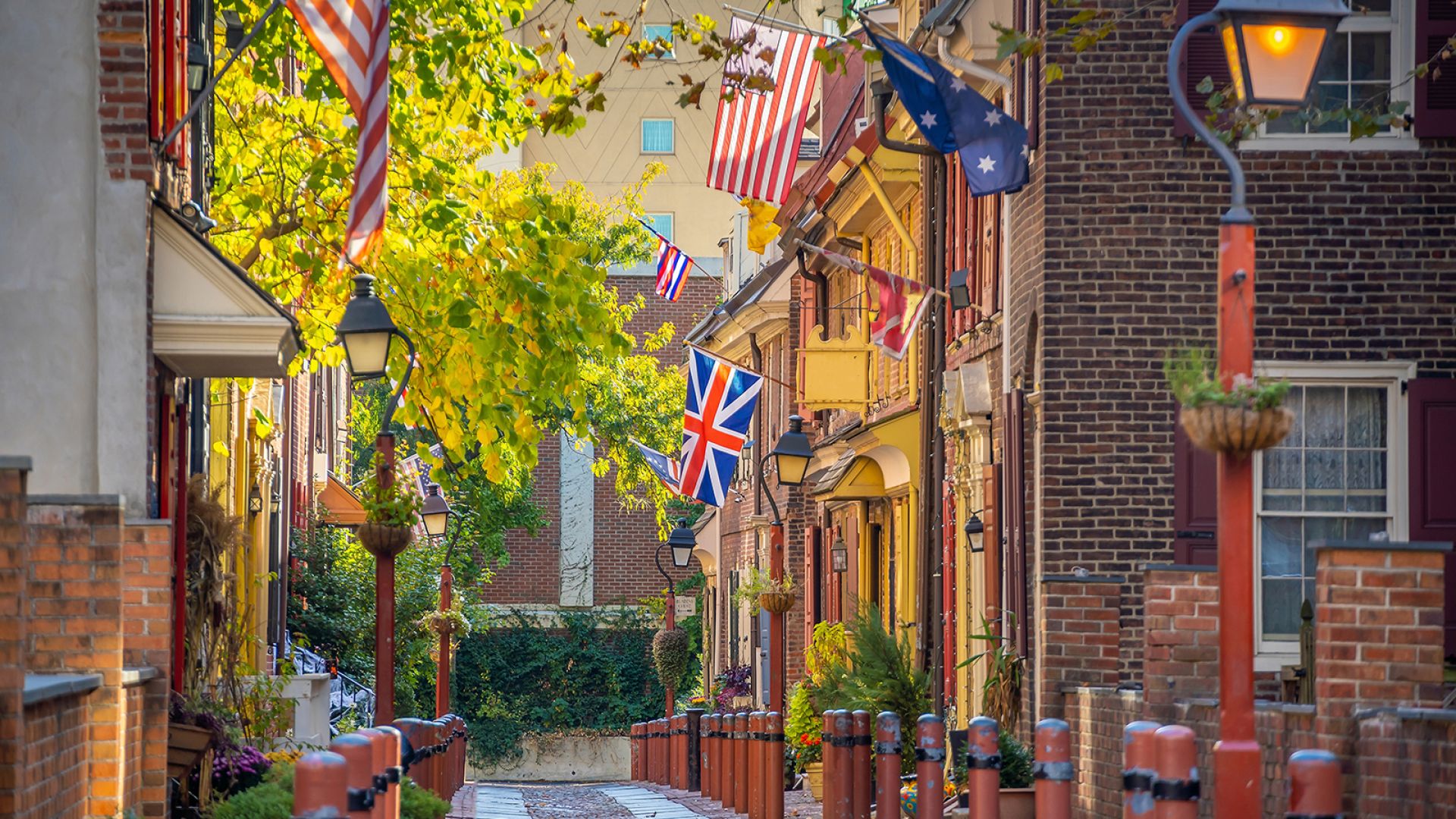 Philadelphia and Amish Country, 1-Day Tour from NYC