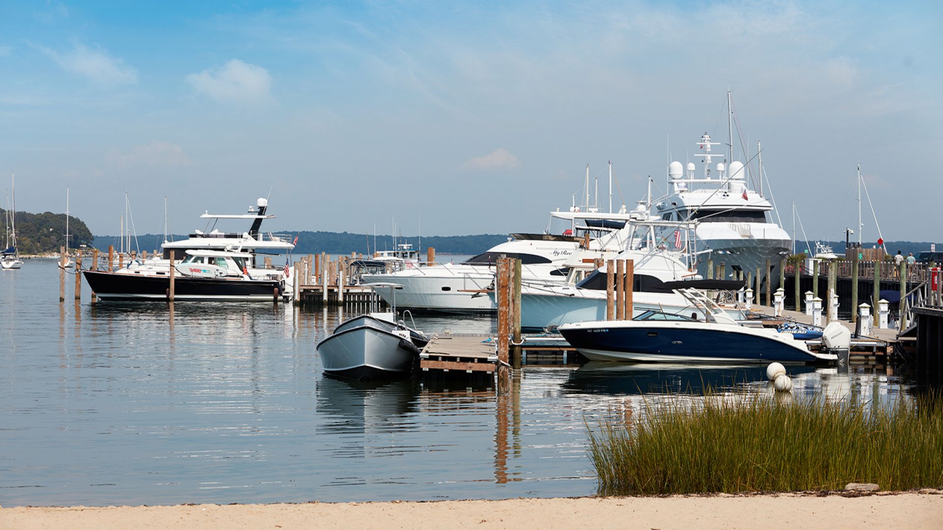 Hamptons, Sag Harbor & Outlet Shopping, 1-Day Tour from NYC