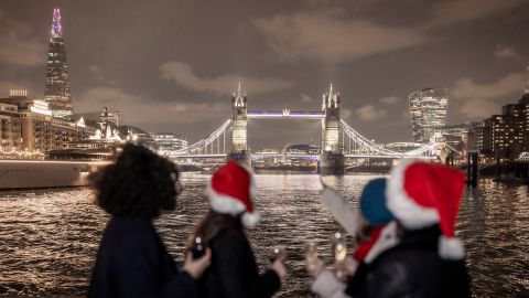 City Cruises London - Christmas Dinner Party Cruise