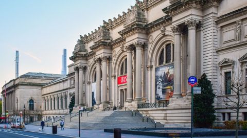 MET Pre-Orientation and Self Guided Tour (English)