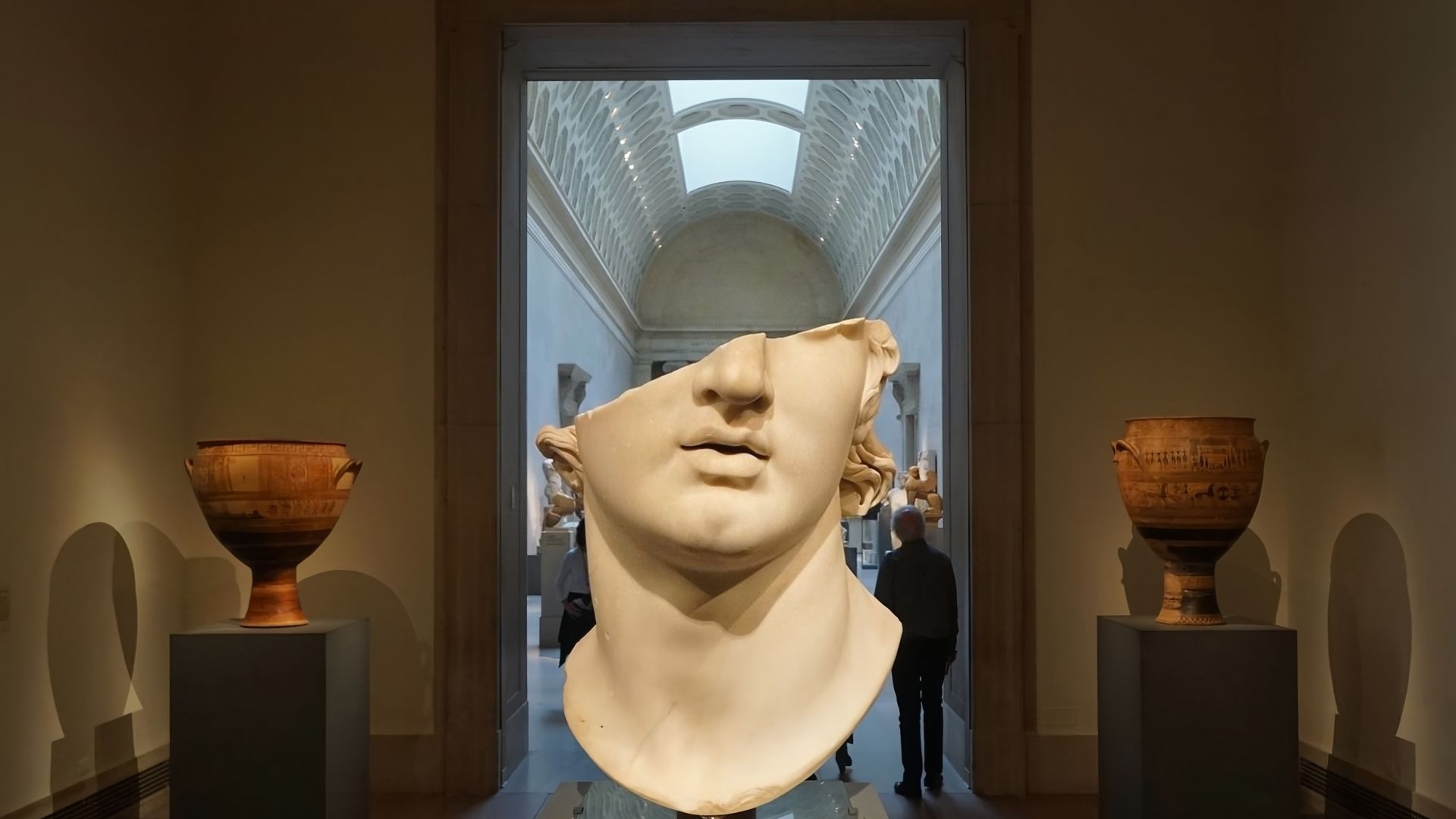 MET Small Group Guided Tour (English)