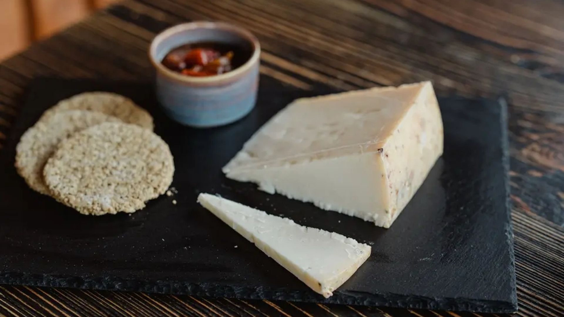 Errington's Barn - Cheese Club