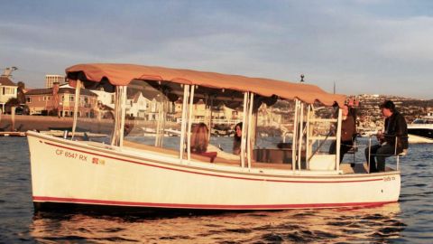 1 Hour Electric Boat Rental