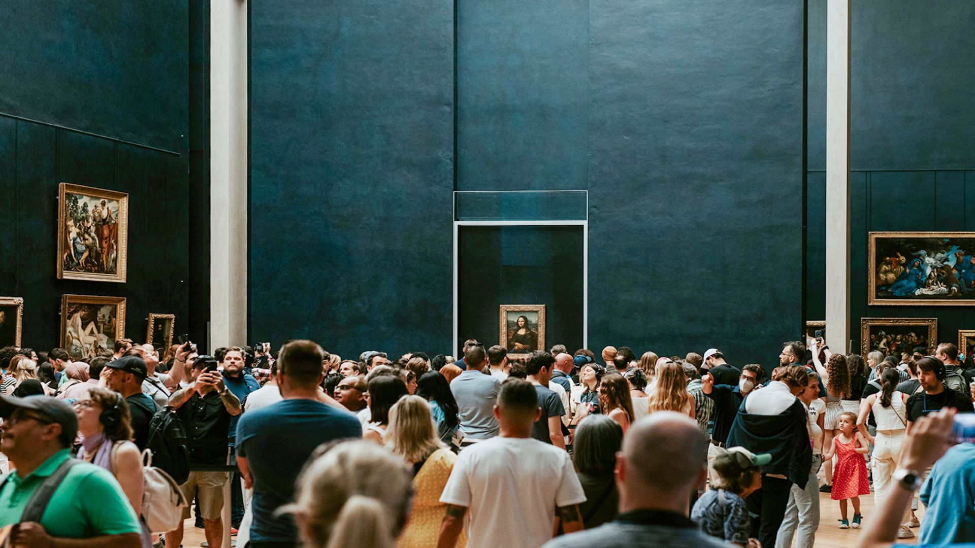 Louvre Museum Reserved Access Tickets