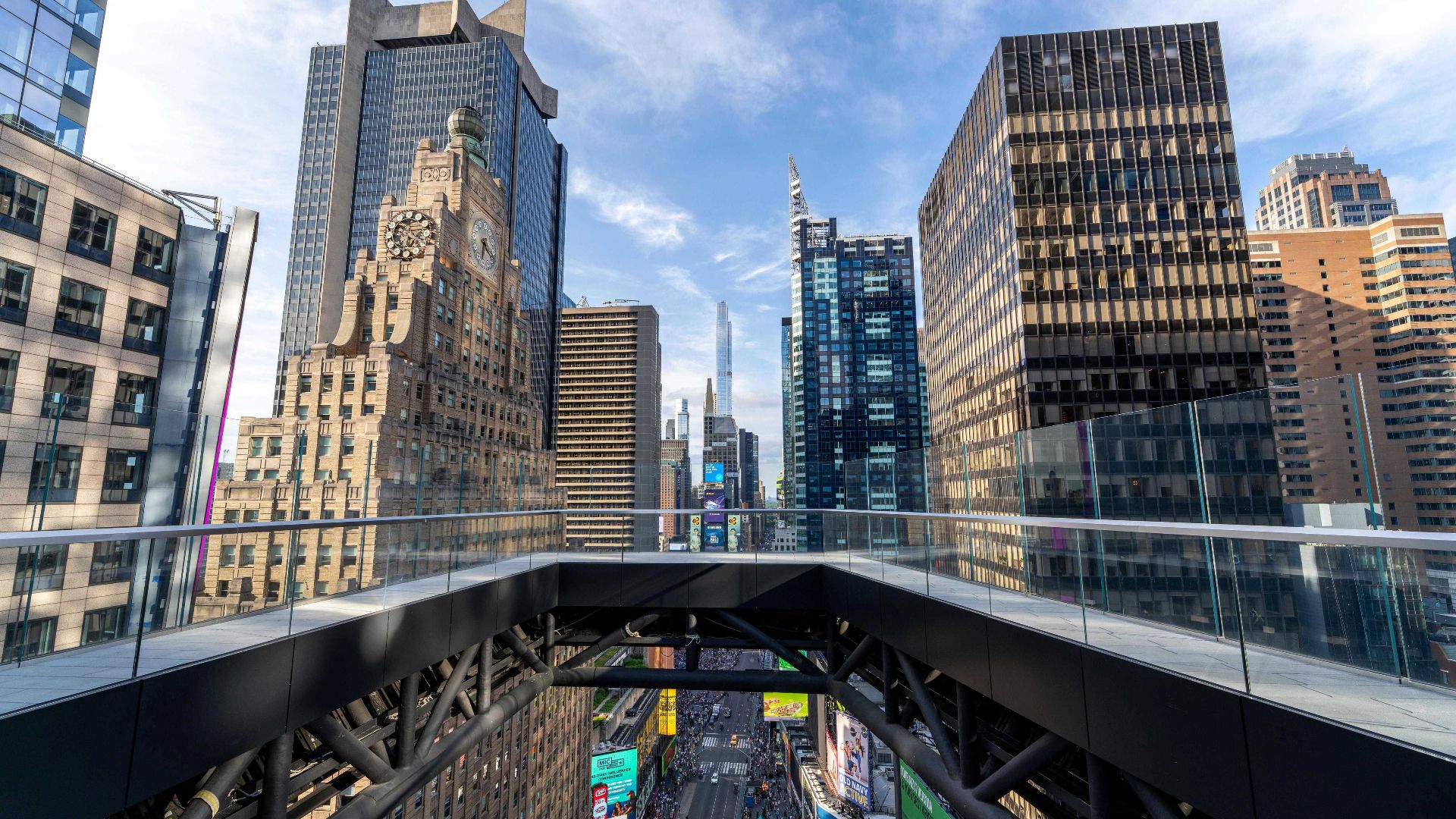 One Times Square Skywalk