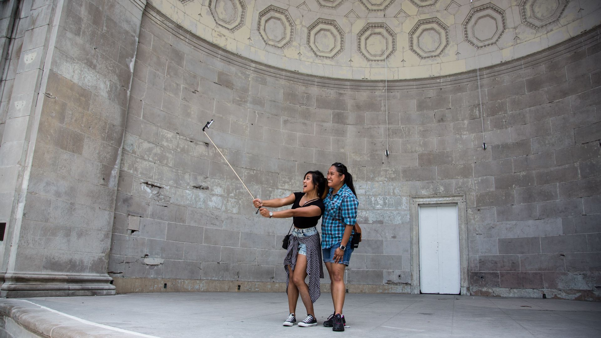 Central Park TV & Movie Sites Walking Tour by On Location Tours