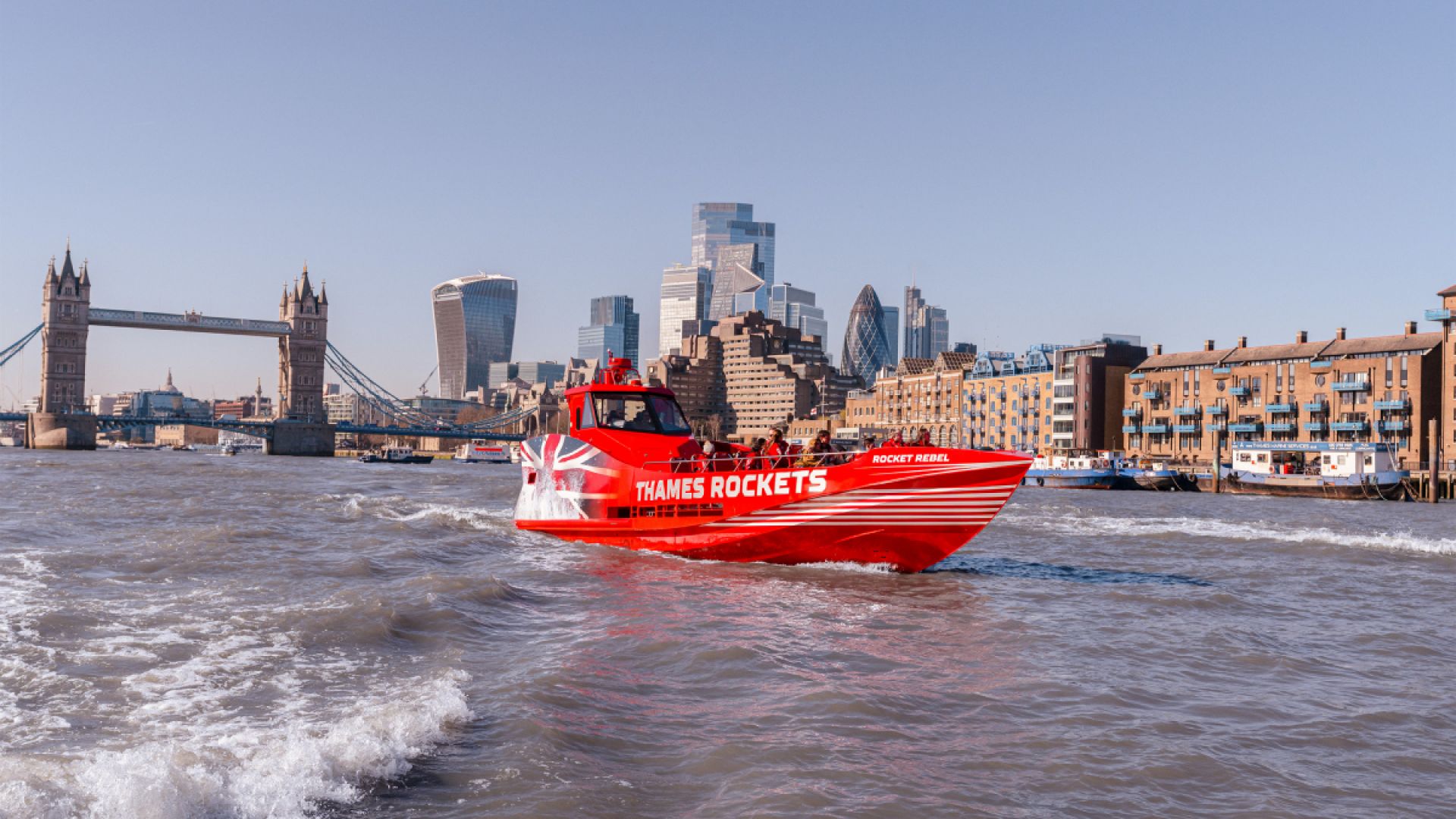 Thames Rockets on the river