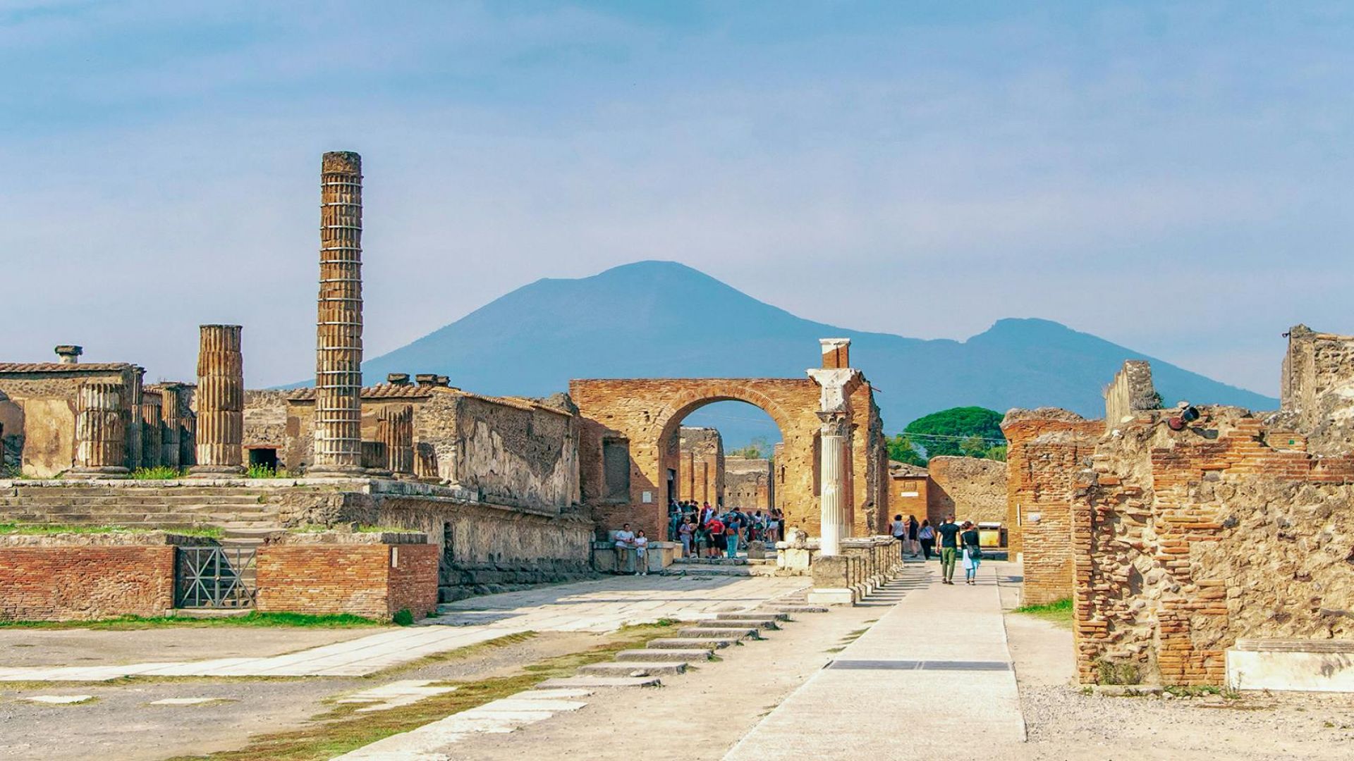 From Naples: Pompeii Pompeii Entry Tickets with Shuttle Transfers