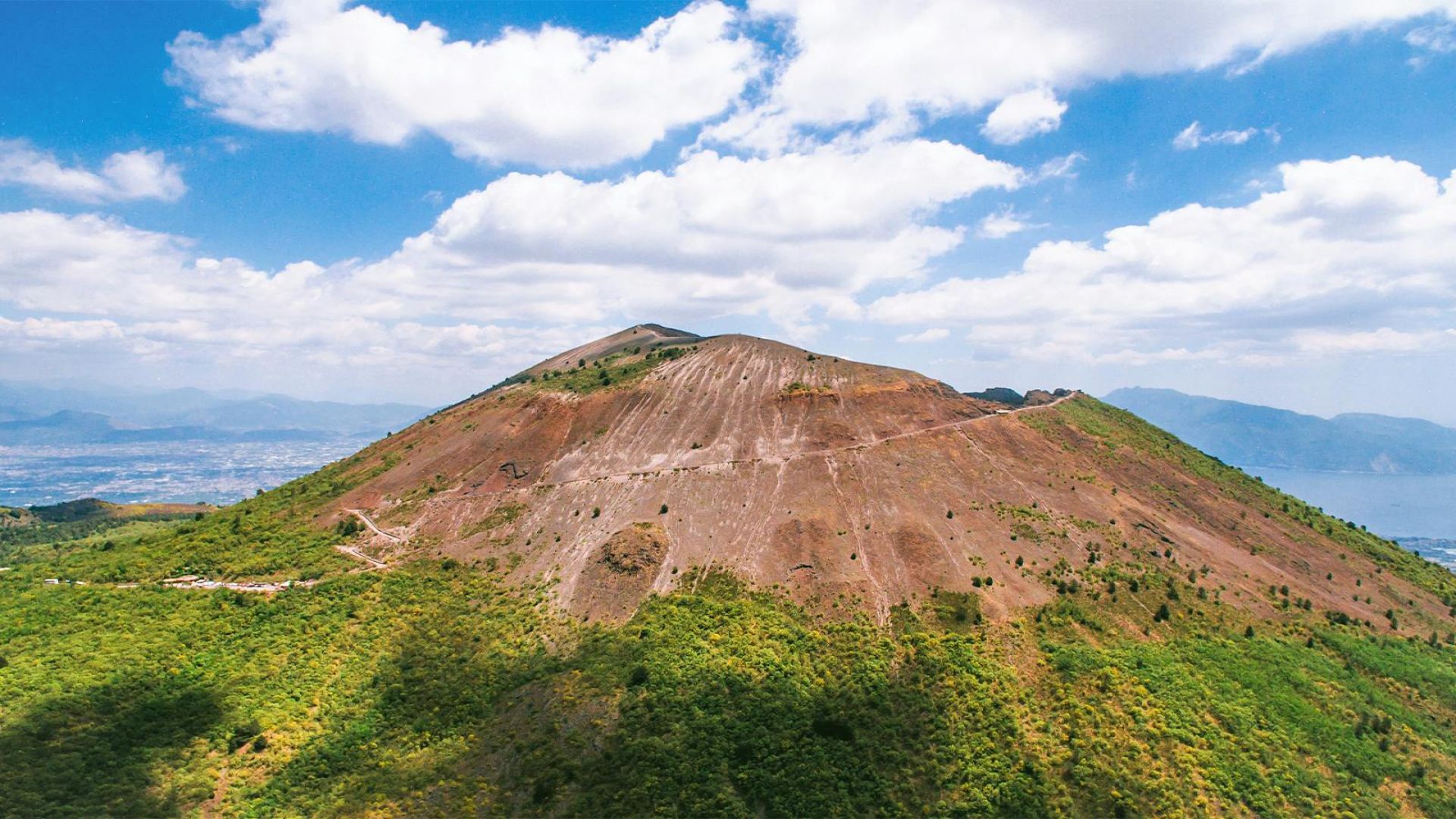 From Naples: Pompeii, Herculaneum & Vesuvius Day Trip with Audio Guide
