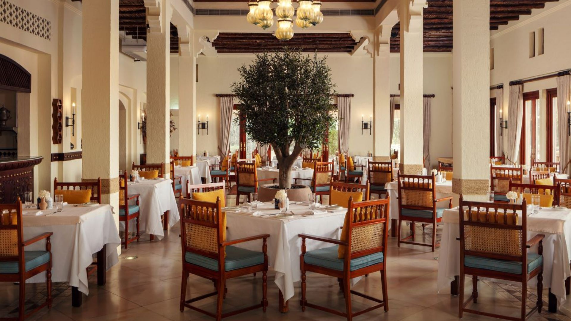 Al Maha -  Spa Experience with 60-Min Massage & 3-course Lunch