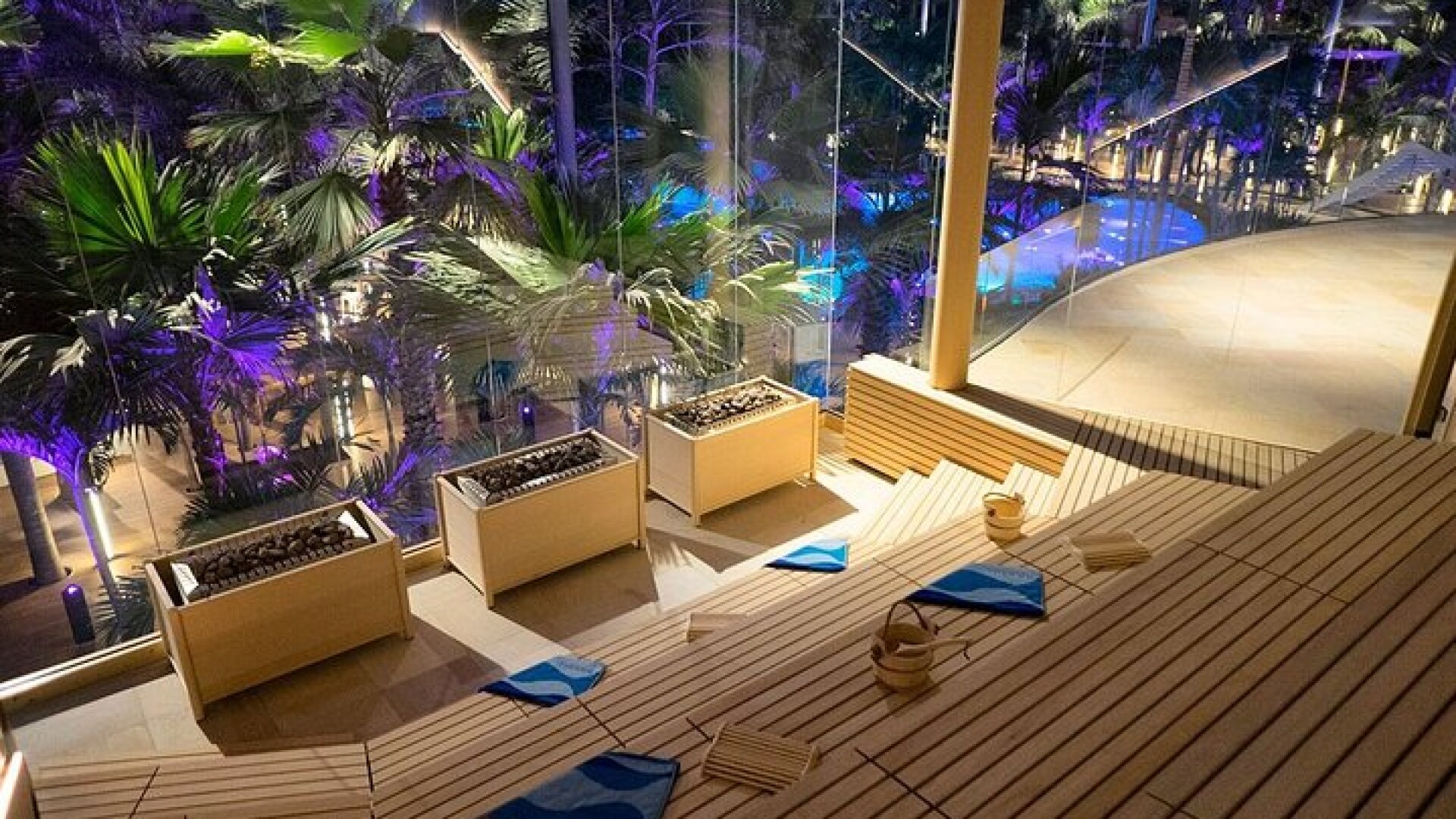 Privat Transfer and Full Access All Day at Therme Spa Bucharest