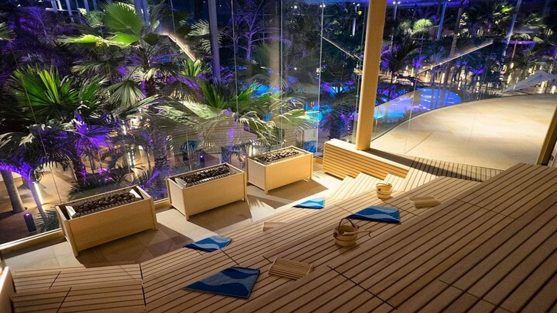 Privat Transfer and Full Access All Day at Therme Spa Bucharest