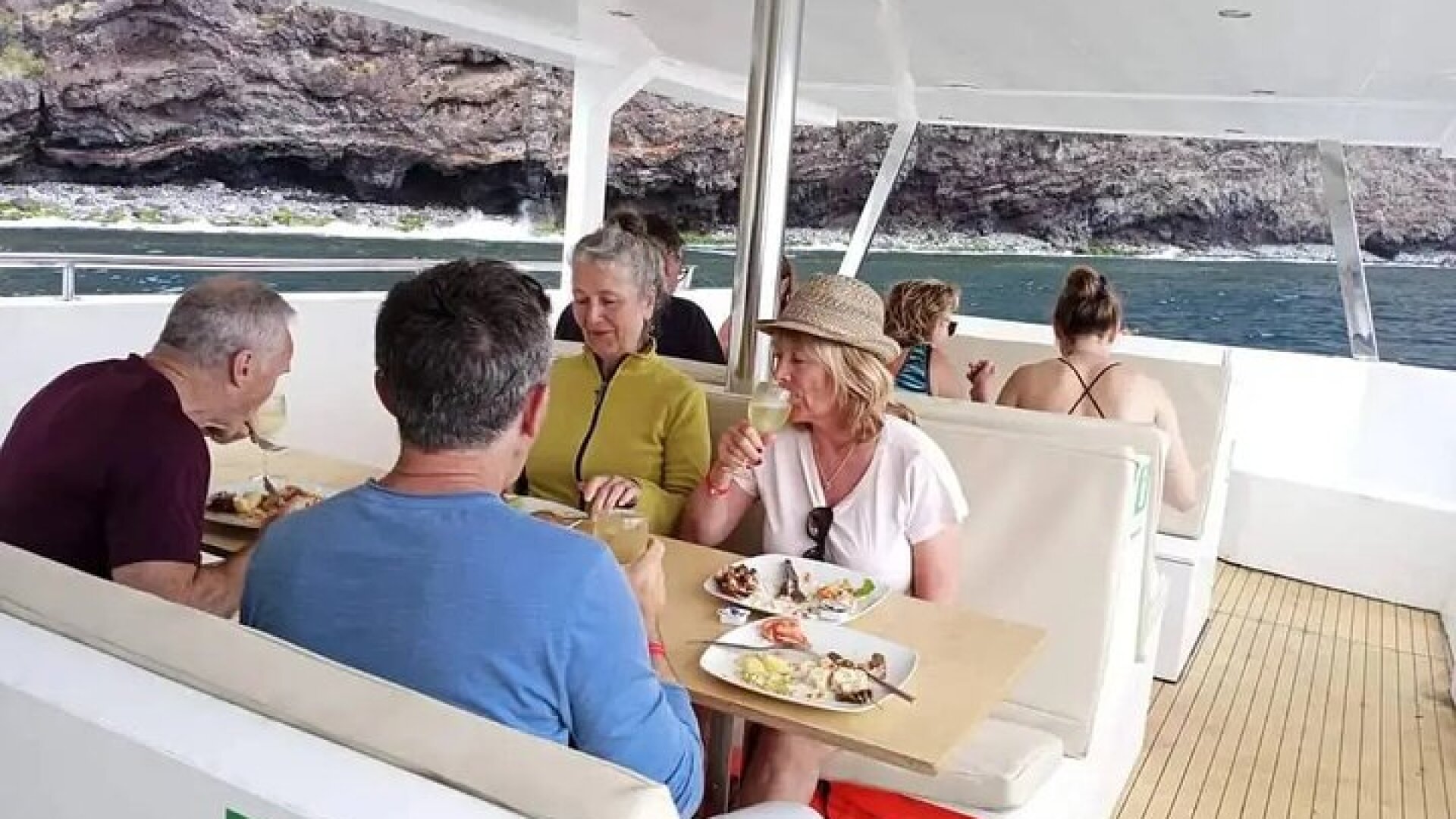 Half Day Madeira Island Cruise with Lunch