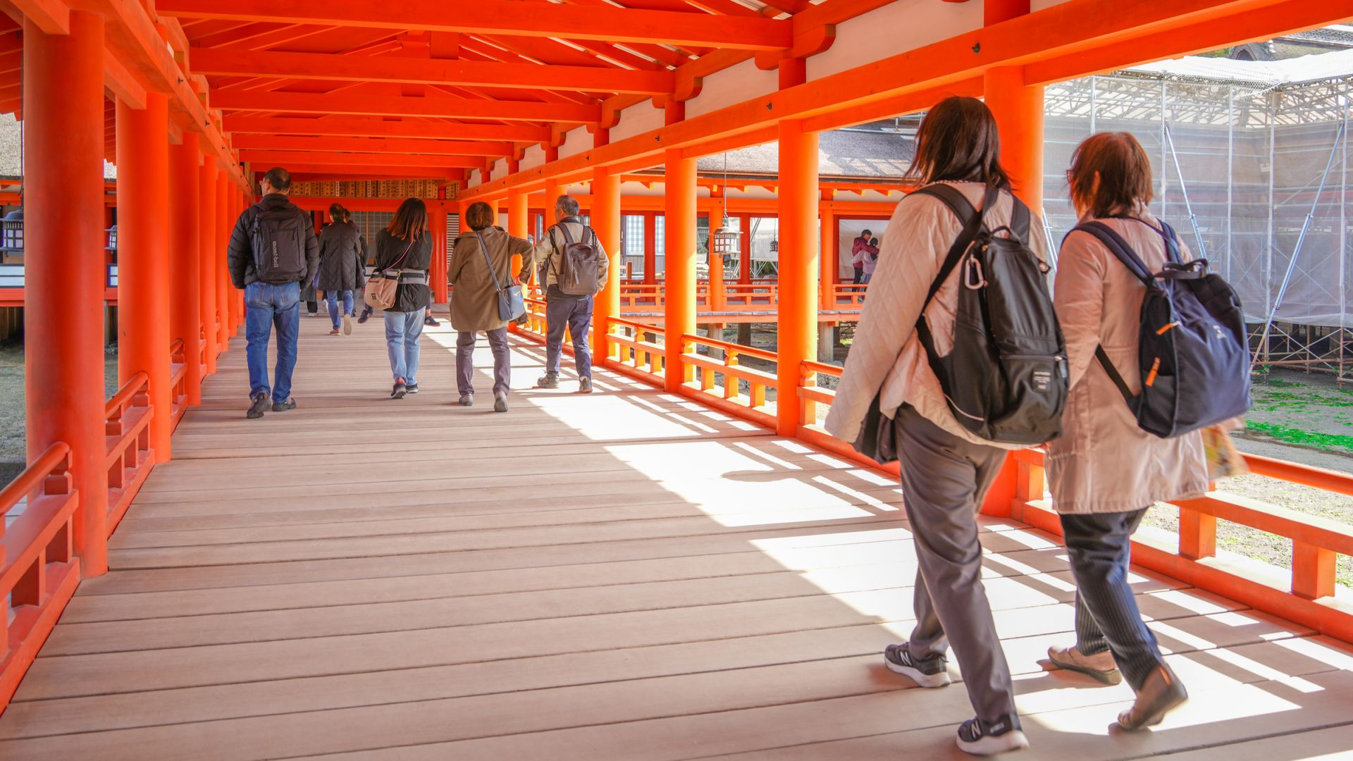 Day Trip to Miyajima with Itsukushima Shrine & Ferry