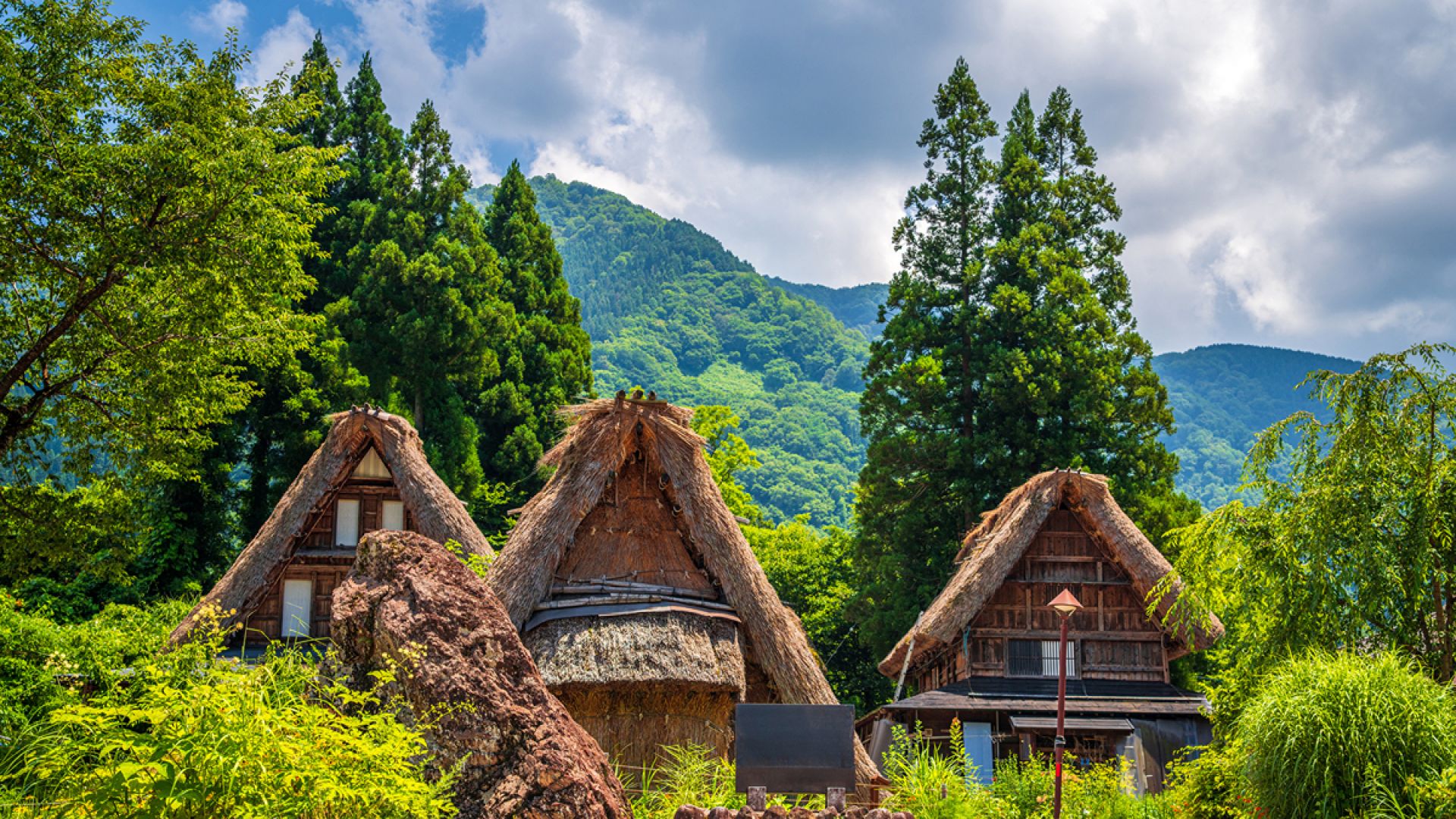 Shirakawago from Kanazawa