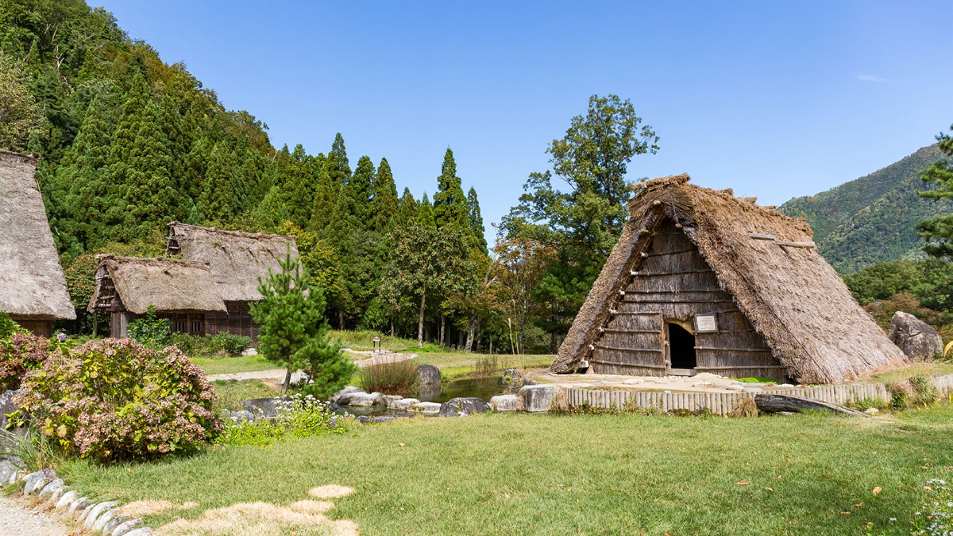Shirakawago and Kanazawa from Kanazawa - Shared Tour