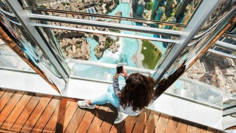 At The Top, Burj Khalifa SILVER + The Cafe