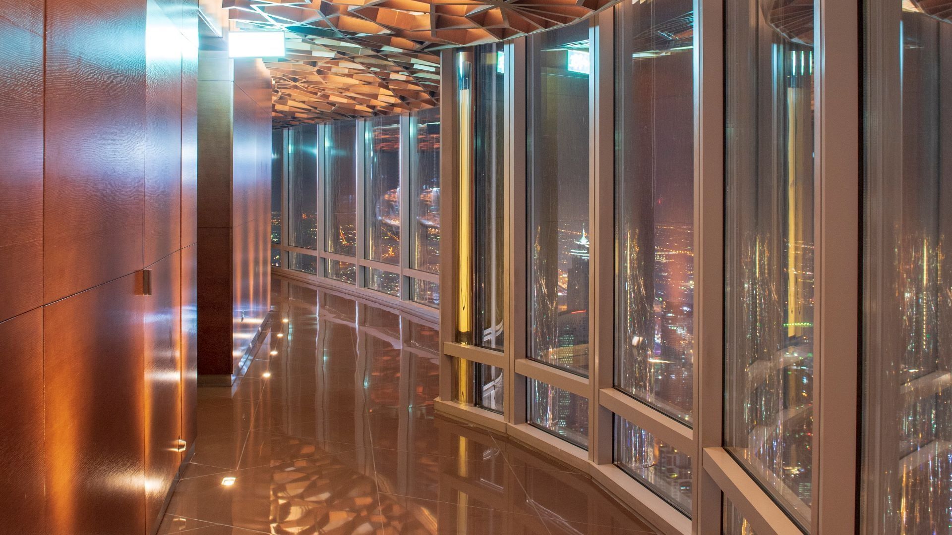 At the Top, Burj Khalifa SILVER - Peak Hours [ OFFLINE ]