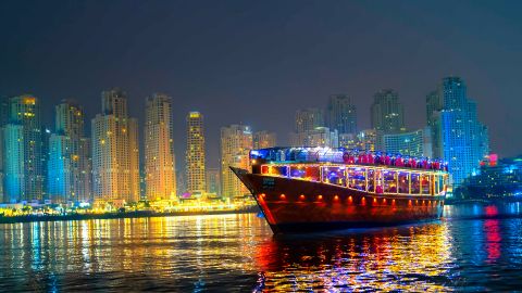 Tour Dubai - New Year's Eve Marina Dinner Dhow Cruise - 5 star catering